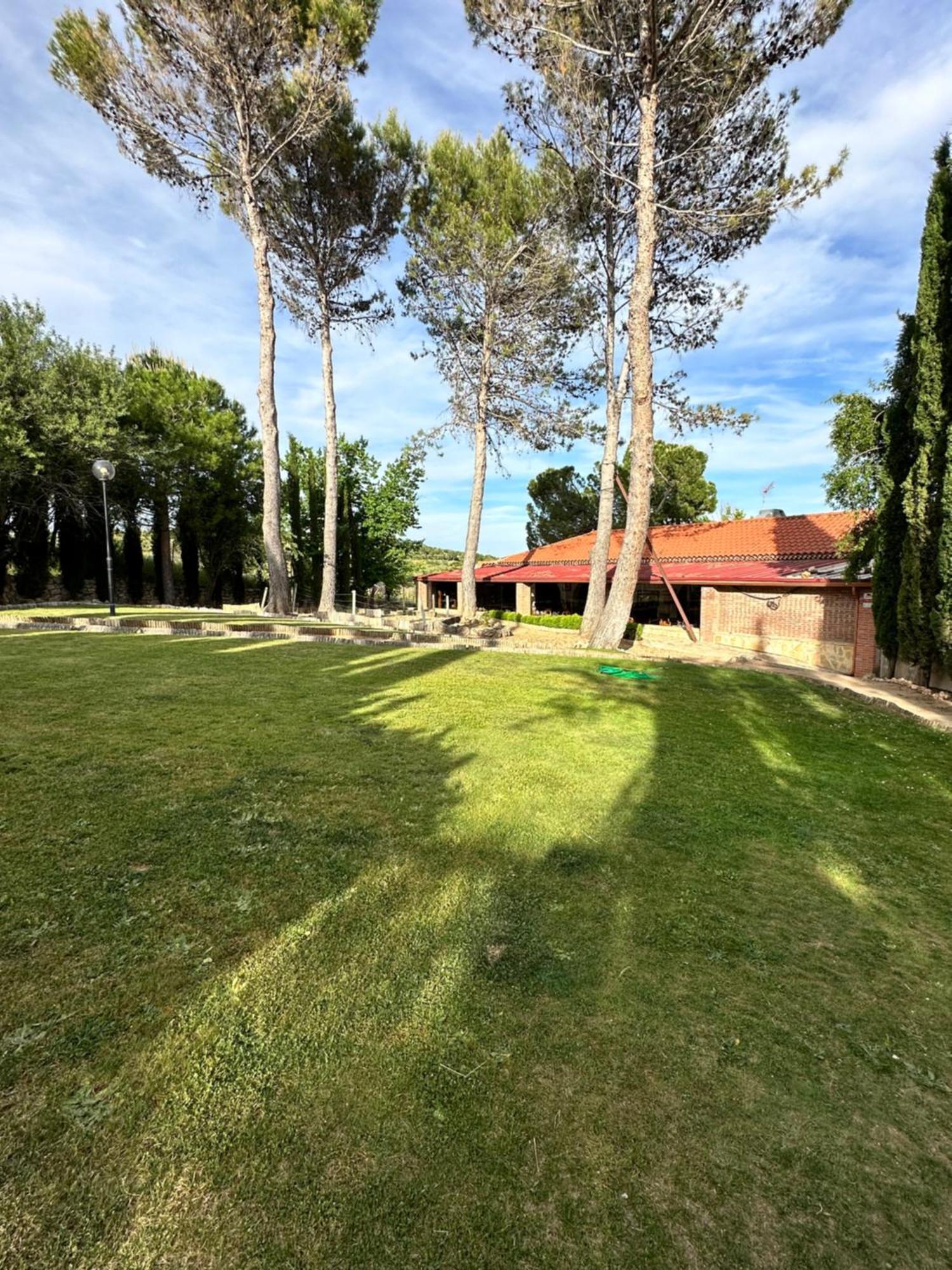 Bungalow Golosina Torrelaguna Exteriör bild